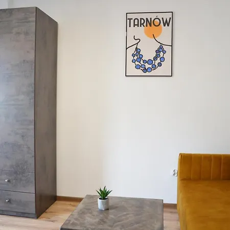 Apartament Centrum Przy Maxie Tarnow Exterior photo